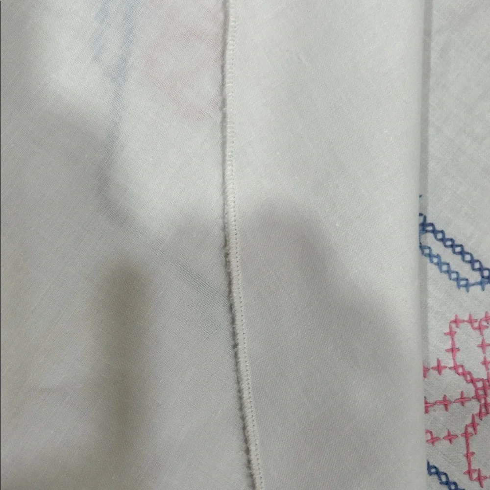 Embroidered Oval Tablecloth - White with Pink and Blue Accents - Picture 6 of 11